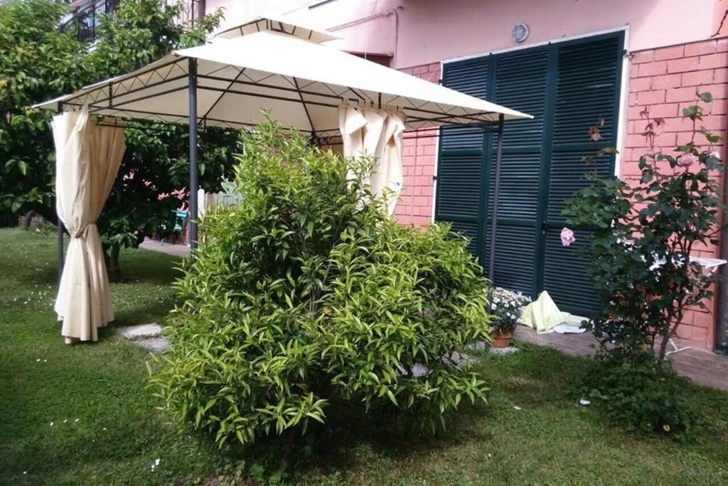 Apartamento La Rosa La Spezia Exterior foto