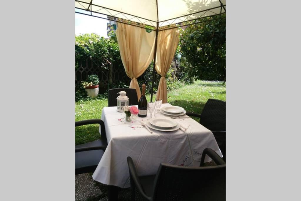 Apartamento La Rosa La Spezia Exterior foto